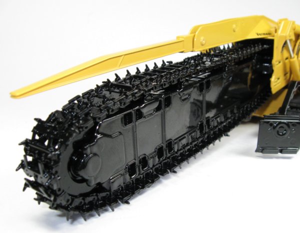 Vermeer T1255 Commander 3 with Hydrostatic Trencher Attachment