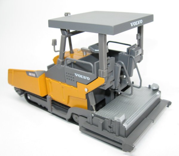 Volvo ABG7820 Tracked Paver