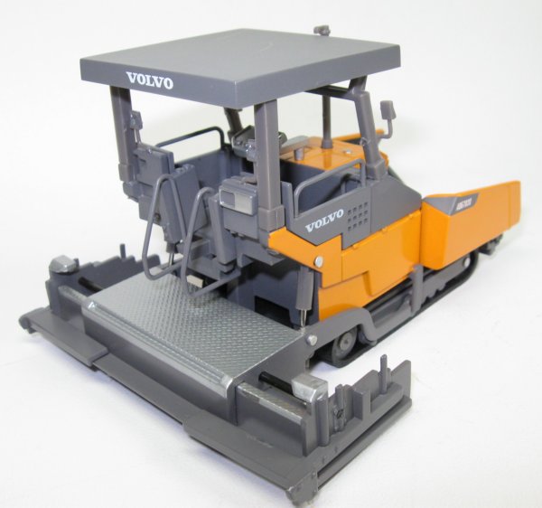 Volvo ABG7820 Tracked Paver