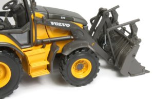 Volvo BL71B Backhoe Loader