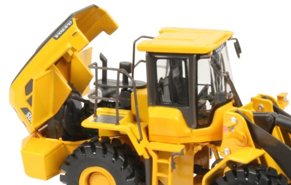 Volvo L105 Wheel Loader