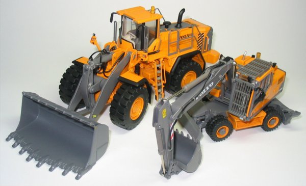Volvo L350F Wheel Loader and EW180C wheeled excavator