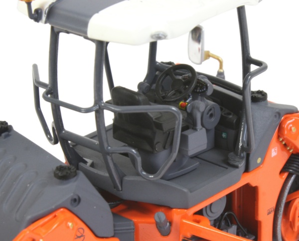 Hamm HD+110 Tandem Drum Roller