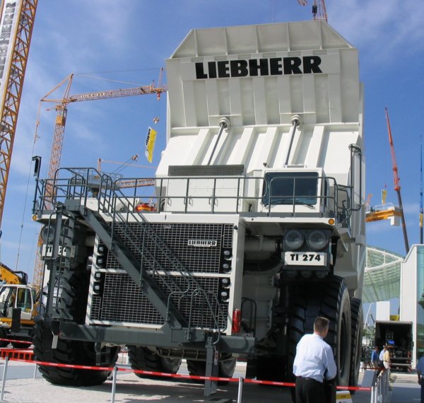 Liebherr Ti274